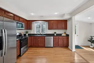 1584 Andover St, Tewksbury, MA 01876 - Photo 4
