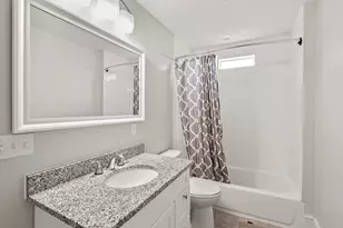 139 Adams St, Waltham, MA 02453 - Photo 16
