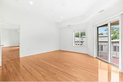 310 Hammond Pond Pkwy #301, Brookline, MA 02467 - Photo 20