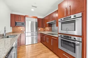 310 Hammond Pond Pkwy, Brookline, MA 02467 - Photo 4