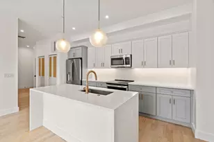 52 Withington St, Boston, MA 02124 - Photo 4