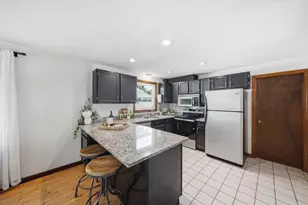 34 Maple Rd, Westford, MA 01886 - Photo 8