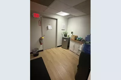 946-948 American Legion Hwy, Westport, MA 02790 - Photo 14