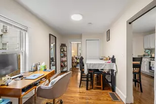34 R Clyde, Somerville, MA 02145 - Photo 4