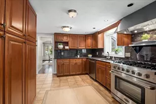 6 Brook Ln, Southborough, MA 01772 - Photo 6