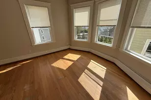 39 Newhall St, Lynn, MA 01902 - Photo 4