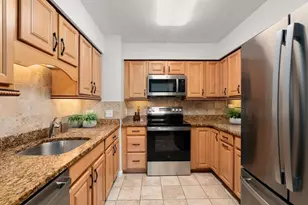 1731 Beacon St, Brookline, MA 02445 - Photo 6
