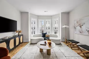 16 Harbor View St, Boston, MA 02125 - Photo 6