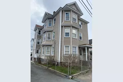 530 Bolton St #3, New Bedford, MA 02740 - Photo 1