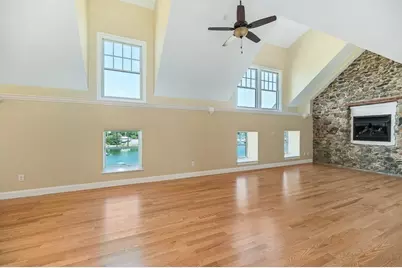 152 Water St #13, Danvers, MA 01923 - Photo 12