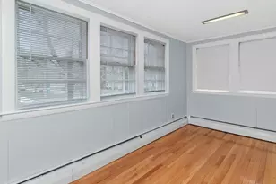 31 Oakledge Rd, Waltham, MA 02452 - Photo 16