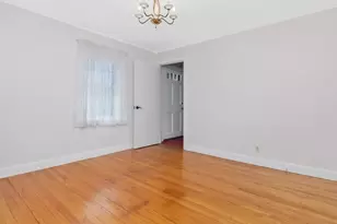 31 Oakledge Rd, Waltham, MA 02452 - Photo 14