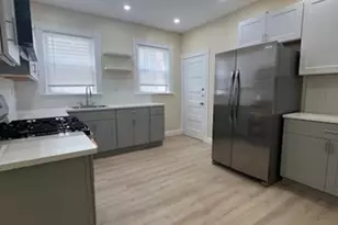 24 Harlem St, Boston, MA 02121 - Photo 6