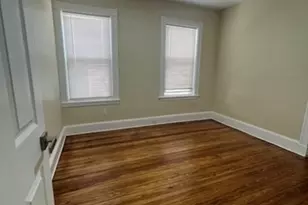 24 Harlem St, Boston, MA 02121 - Photo 2
