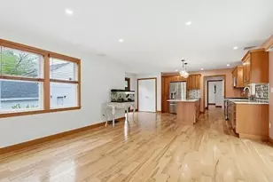 22 Kwedar Ave, Stoughton, MA 02072 - Photo 6