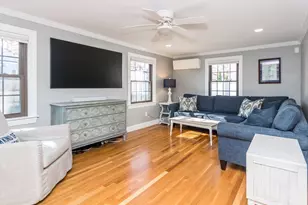 91 Canterbury Rd, Waltham, MA 02453 - Photo 16