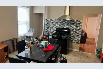 71 Fox St, Worcester, MA 01604 - Photo 8