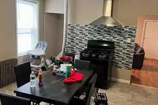 71 Fox St, Worcester, MA 01604 - Photo 8