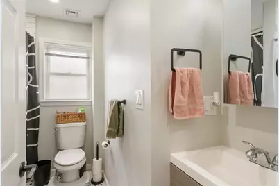 249 Everett St #2, Boston, MA 02128 - Photo 10
