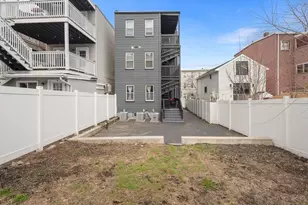 249 Everett St, Boston, MA 02128 - Photo 18