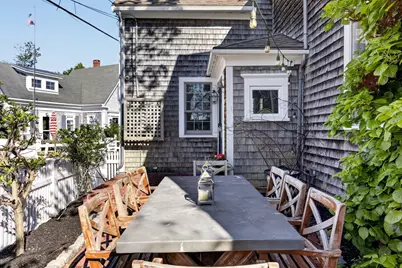 1 Atlantic Ave, Provincetown, MA 02657 - Photo 36