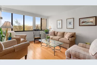250 Hammond Pond Parkway #705S, Newton, MA 02467 - Photo 6