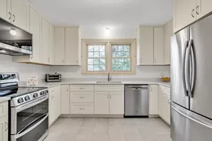 6 Oakland Cir, Winchester, MA 01890 - Photo 14
