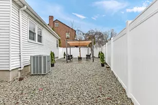 1 Furbush Rd, Boston, MA 02132 - Photo 24