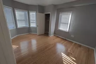 30 Vine St, Haverhill, MA 01830 - Photo 10
