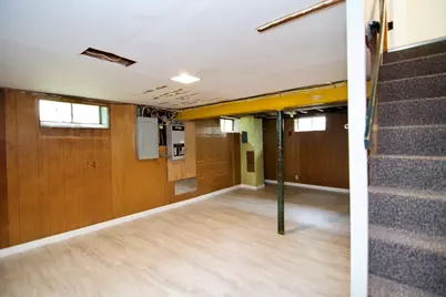 878 Berkshire Ave, Springfield, MA 01151 - Photo 26
