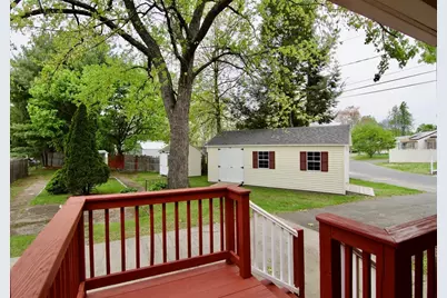 878 Berkshire Ave, Springfield, MA 01151 - Photo 28