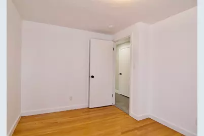 878 Berkshire Ave, Springfield, MA 01151 - Photo 22