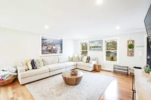 92 Rainbow Ave, Falmouth, MA 02536 - Photo 8
