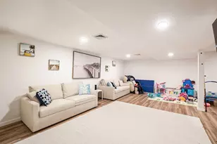 92 Rainbow Ave, Falmouth, MA 02536 - Photo 32