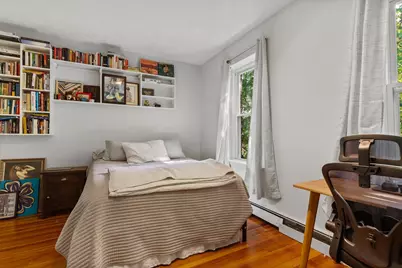 54 Myrtle #10, Boston, MA 02114 - Photo 4
