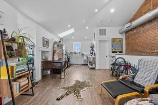 105 Broadway, Chelsea, MA 02150 - Photo 8
