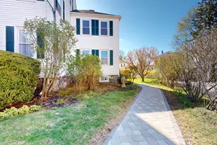 18 Faneuil Rd, Waltham, MA 02452 - Photo 2