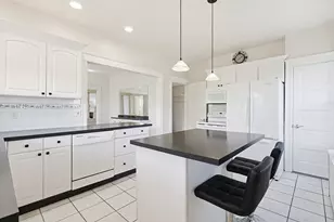 319 Central Ave, Seekonk, MA 02771 - Photo 6