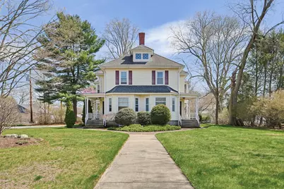 319 Central Ave, Seekonk, MA 02771 - Photo 1