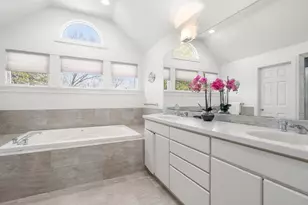 127 Huntington Rd, Boston, MA 02135 - Photo 16