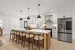7 Nelson Rd, Burlington, MA 01803 - Photo 8