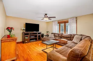 378 Rondeau St, Palmer, MA 01069 - Photo 8