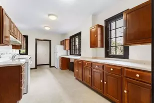 184 Lafayette St, Salem, MA 01970 - Photo 4