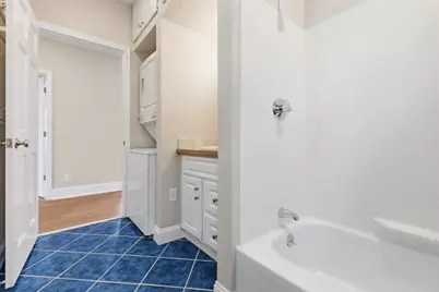 142 Elliott #1, Beverly, MA 01915 - Photo 8