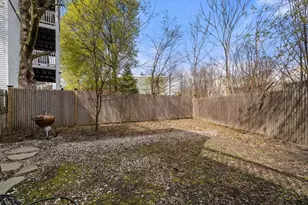 15 Upland Rd, Cambridge, MA 02140 - Photo 14