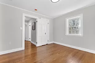 19 Myles Standish Rd, Boston, MA 02132 - Photo 26