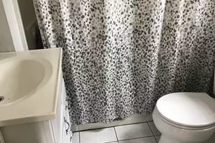 17 Grove St, Woburn, MA 01801 - Photo 8
