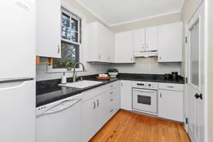 2 Potter Park, Cambridge, MA 02138 - Photo 14