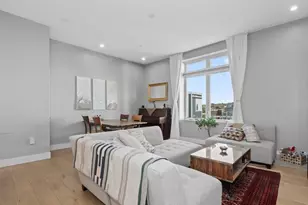 60 Cross St E, Somerville, MA 02145 - Photo 4