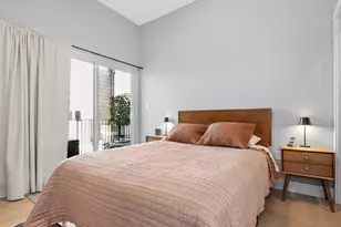 60 Cross St E, Somerville, MA 02145 - Photo 12
